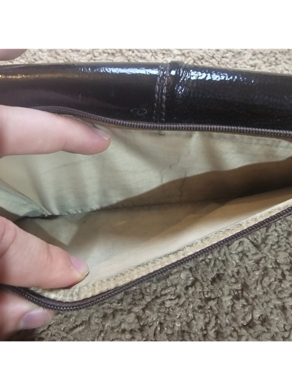 Coach Patent Leather Wallet Tri Fold Clutch Checkbook Holder Long Logo GUC - Picture 7 of 7